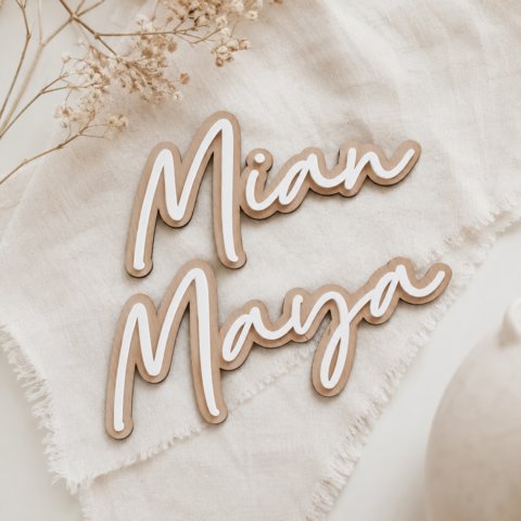 3D Namensschild Kinderzimmer Schriftzug aus Holz und weißem Acryl, 45 cm breit, mit Klebeband zur einfachen Befestigung