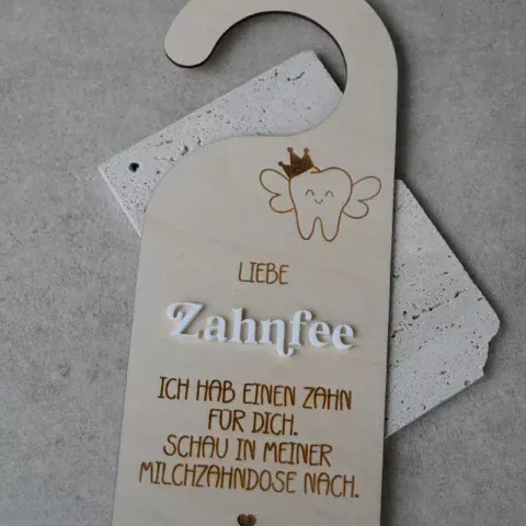 Tooth fairy door hanger made of acrylic - with engraving "I have a baby tooth for you" - gift for the first tooth loss