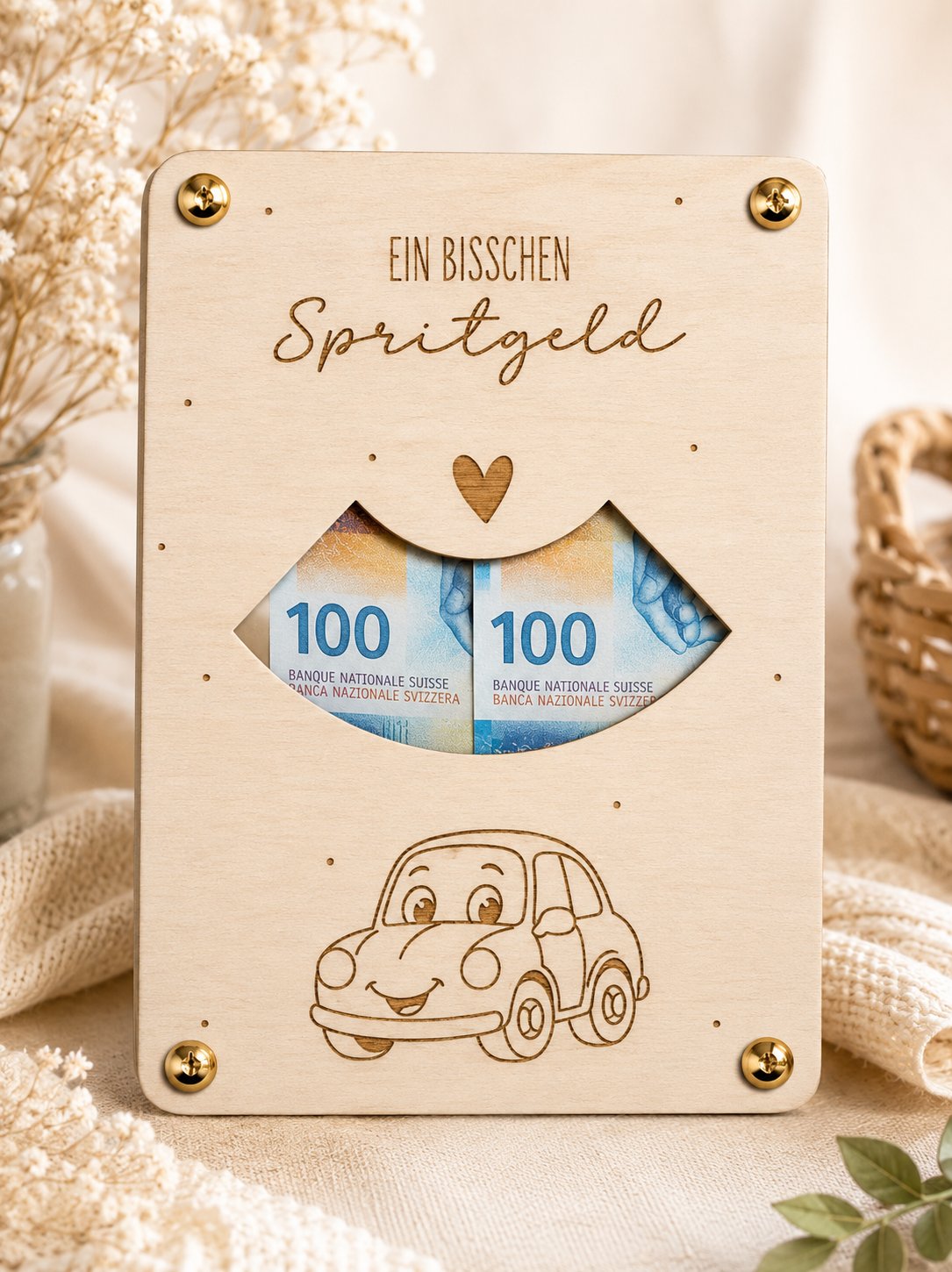 Geldgeschenk Spritgeld aus Holz mit Auto-Motiv und Schweizer Franken